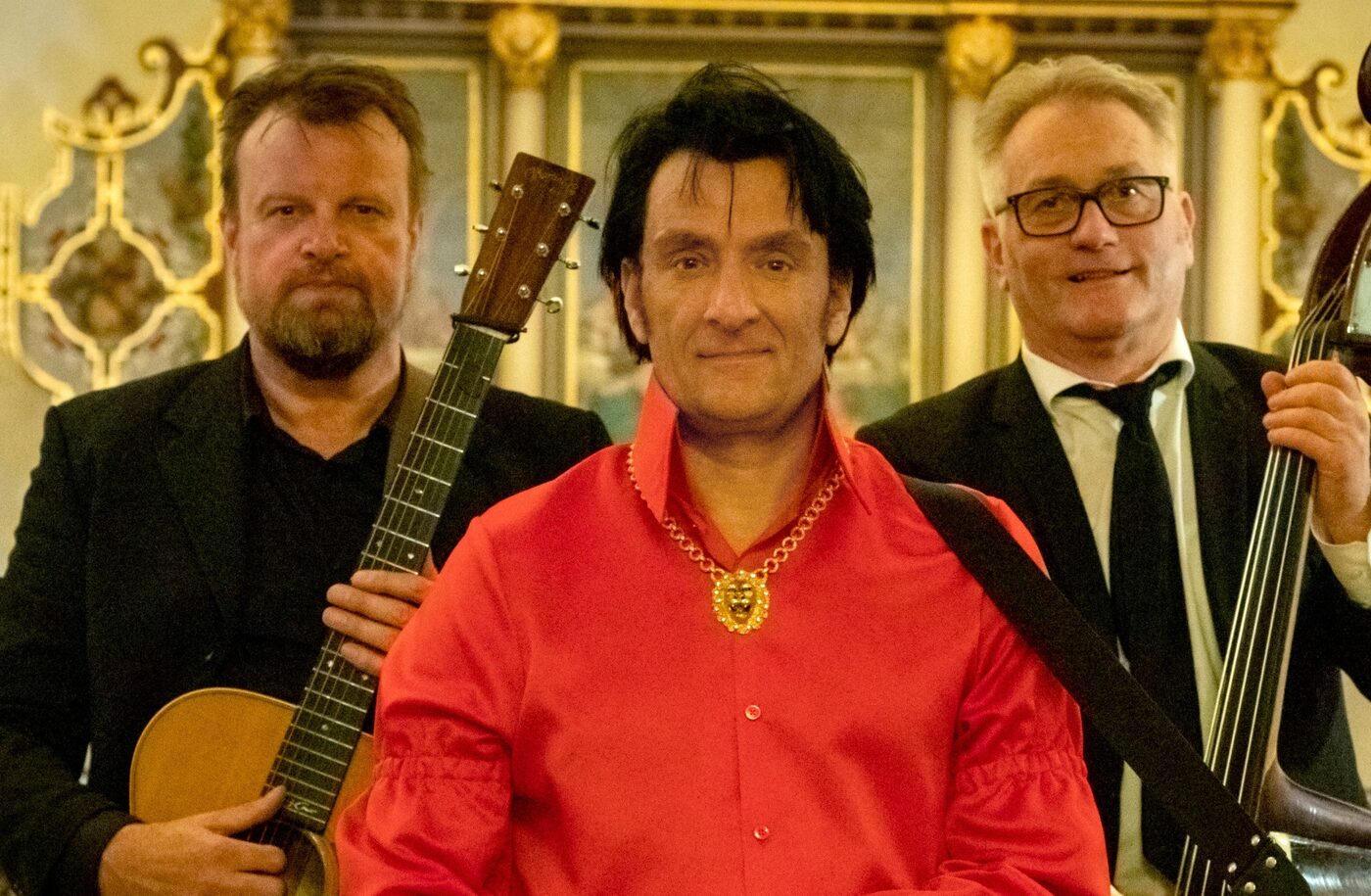 Henrik Busborg optræder med Elvis i kirken